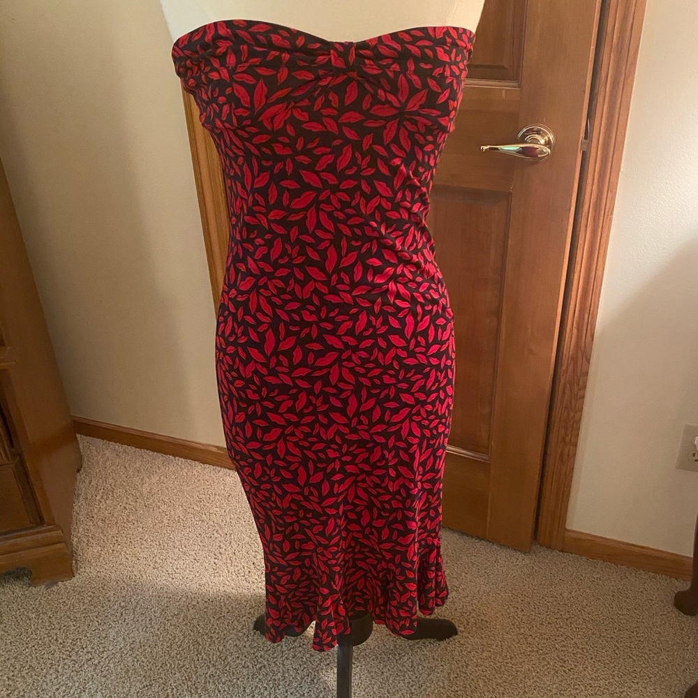 Diane Von Furstenberg DVF strapless dress